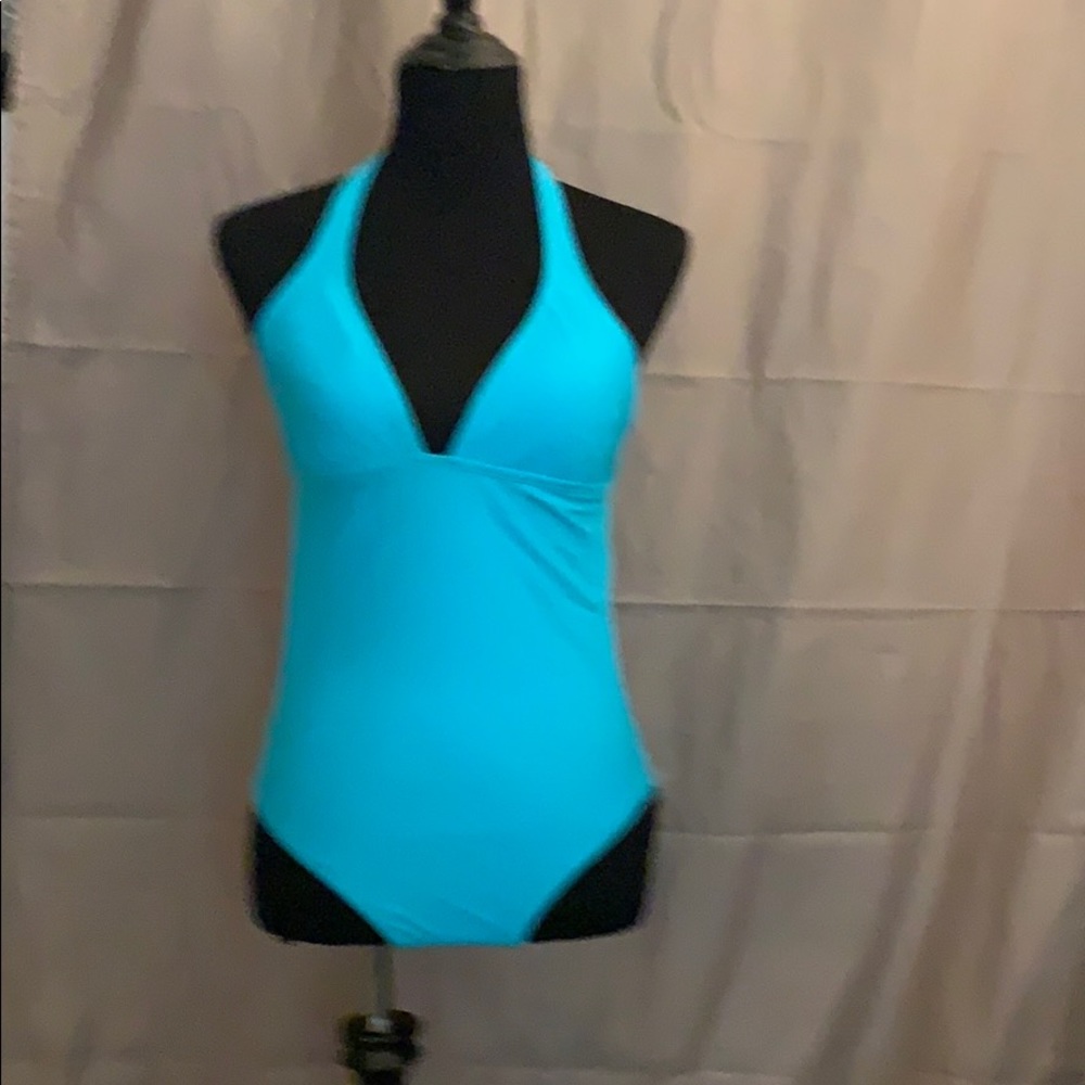One pc swimsuit